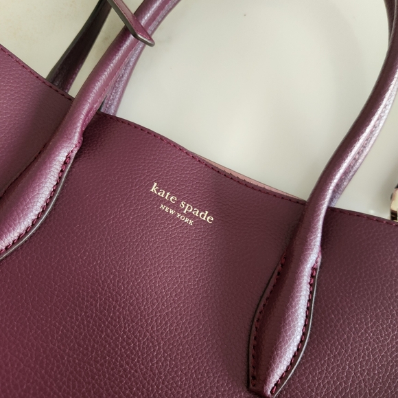 Stunning Kate Spade Burgundy Wine Convertible tote-Use it any way you like! - Picture 15 of 16